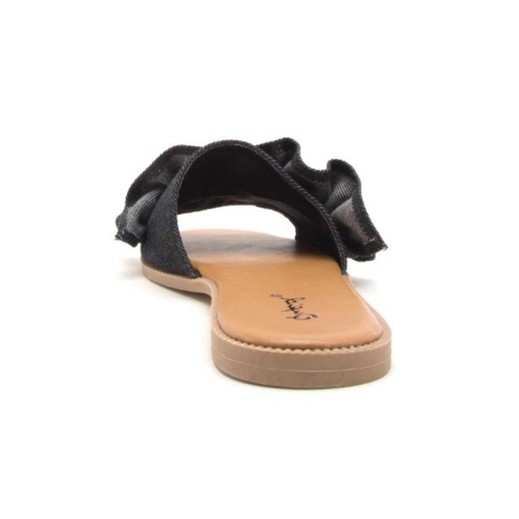 NIB Ruffle Slide Sandals - Picture 4 of 5